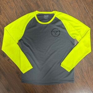 AEO GRAY AND NEON YELLOW LONG SLEEVE TOO